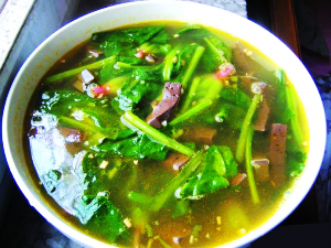 菠菜鸭血汤
