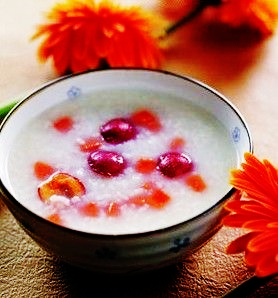 产后营养食谱推荐：山楂粥