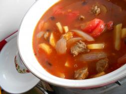 土豆番茄牛腩汤