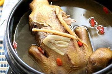 怀孕一个月吃什么 怀孕1个月的食谱精选