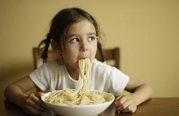 需要谨记的4大儿童保健饮食原则