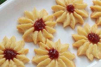 自制草莓酱曲奇饼干