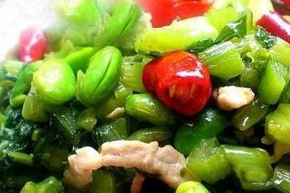 松子毛豆炒干丁