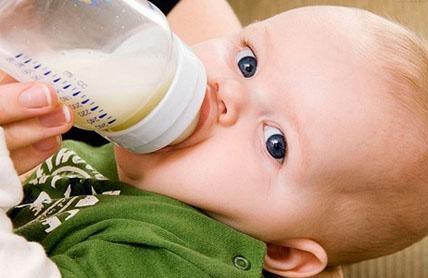 奶粉喂养宝宝需注意些什么