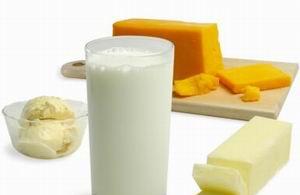 牛奶不宜与哪些食物同食用