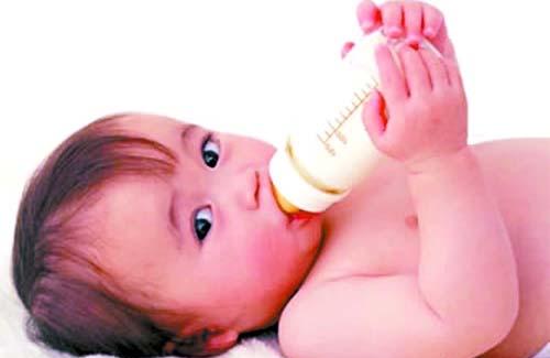宝宝换奶粉的方法