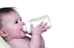 婴幼儿配方奶粉 营养易吸收成为市场需求重点