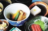 日本饮食文化：日本人请客通常不会饱