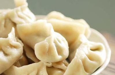 外国人吃饺子的特色做法和吃法