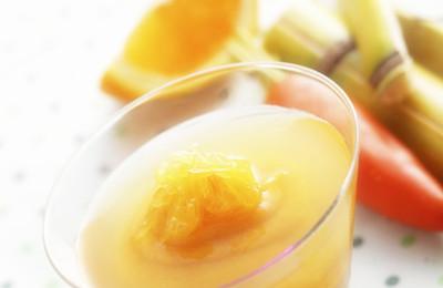 7个月宝宝辅食推荐：清润甘蔗西柚汁