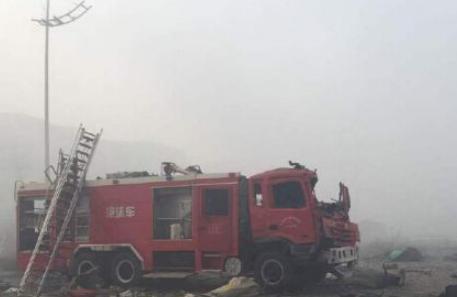 天津爆炸瑞海公司叉车工:爆炸堆场以前就小事故不断