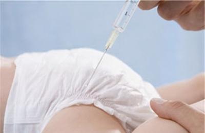 宝宝接种疫苗后家长应关注哪些?