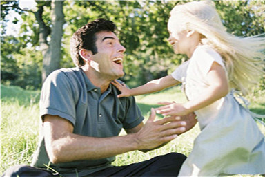 怎样和孩子沟通谈心