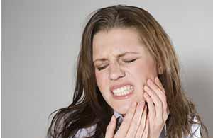 为什么孕期牙齿问题会变多
