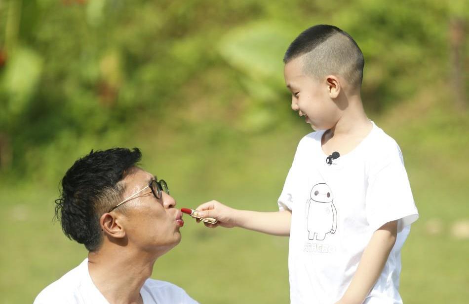 爸爸去哪儿：看逗比奶爸如何带孩子