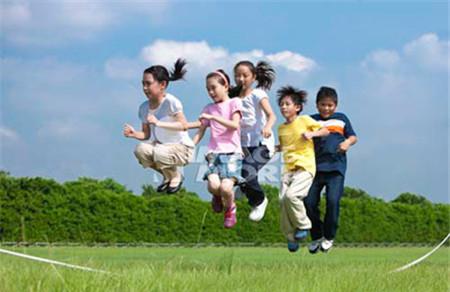 小孩跳绳入门方法