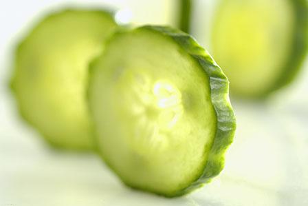 哺乳期吃黄瓜会回奶吗