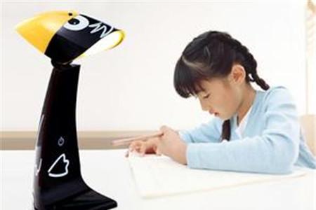 孩子看书用什么灯好