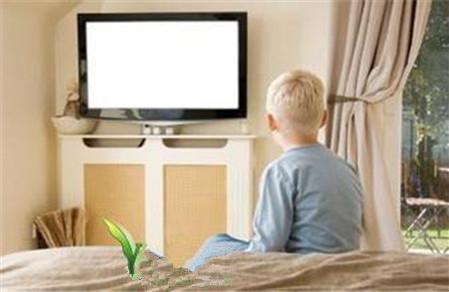 多大的孩子可以看电视