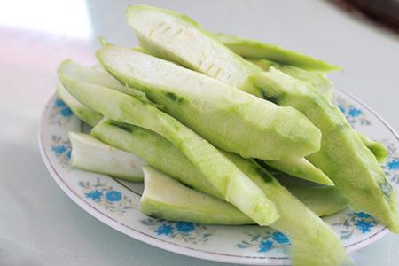 宝宝拉肚子能吃丝瓜吗