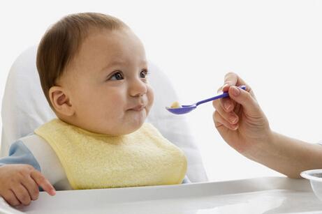 铁剂怎么喂宝宝能接受