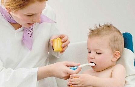 儿童冬季感冒用药：家长要对症下药