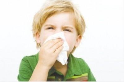 宝宝受凉有哪些症状 辨症状巧处理