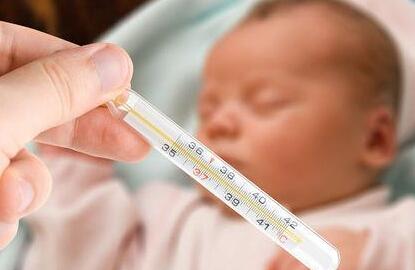 宝宝得肺炎会发烧吗  肺炎是”烧“出来的吗？