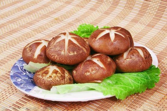 宝宝辅食香菇怎么做 不同年龄段做法各异