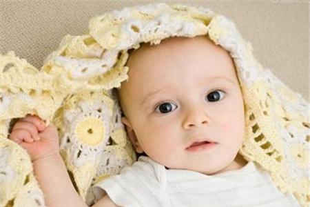 农村的小孩自卑怎么办 家长关心孩子最重要