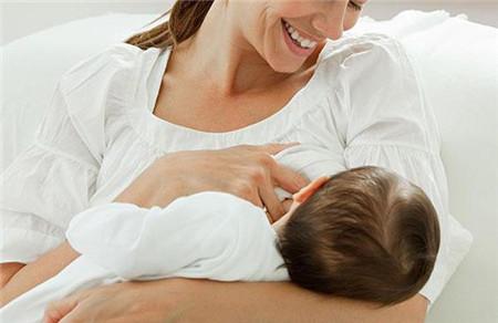 奶阵呛到宝宝怎么预防 四大方法帮助你