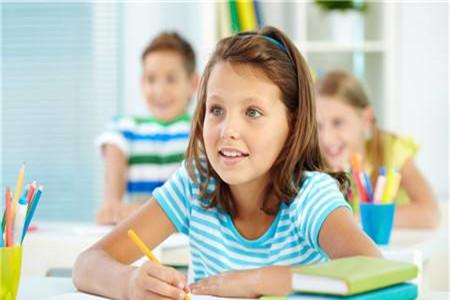 如何增强孩子的自尊心 增强自尊心让孩子更自信