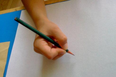 孩子正确的握笔姿势要求有哪些