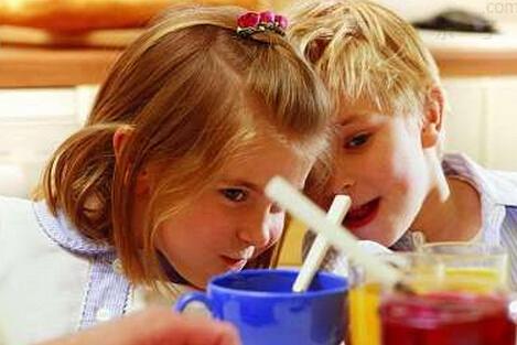 小儿哮喘不能吃什么？