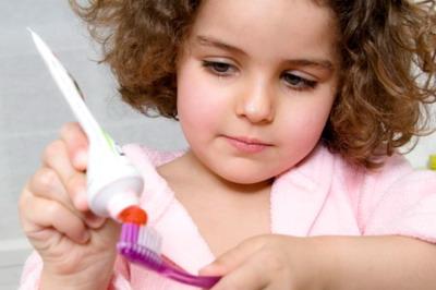 儿童龋齿用什么牙膏？