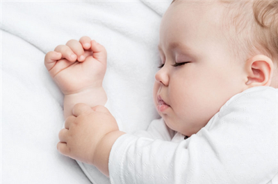 如何帮助宝宝接觉？