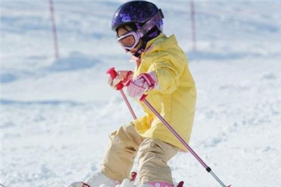 带孩子滑雪需要准备什么？