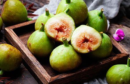 起床又掉一枕头的头发，生完娃难道我要秃了?