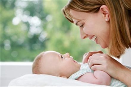 宝宝喉咙有痰怎么办 七招轻松排痰爸妈不再忧