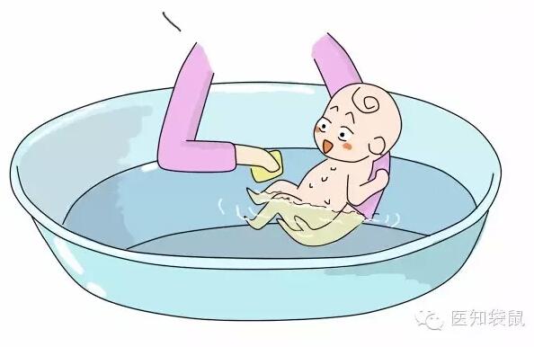 这样给小宝宝洗澡 会让宝宝更聪明