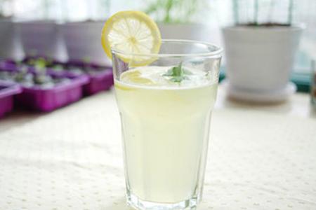 孕妇血糖高能喝柠檬水吗