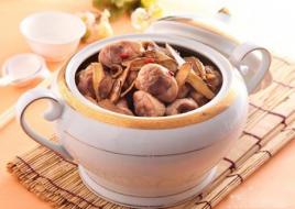 产后营养食谱推荐：麻油鸡