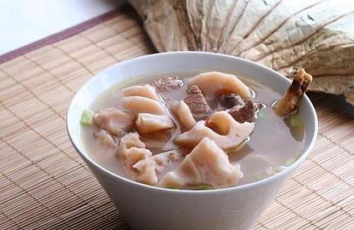 排骨花生汤