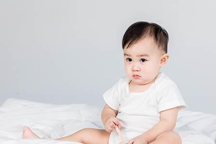 怀孕25周脚肿怎么回事