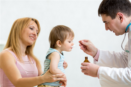 宝宝出水痘用什么药？