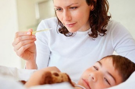 夏天小孩发烧怎么办