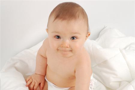 婴儿口水疹护理方法