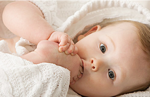 足月新生儿营养不良有哪些表现