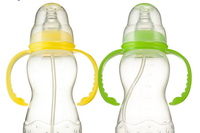 新生儿奶瓶要不要吸管