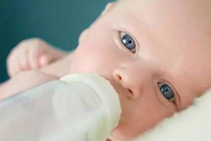 宝宝半夜哭闹，难道是“鬼上身”？